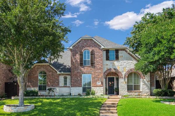 5825 Sweetbriar Drive, Richardson, TX 75082