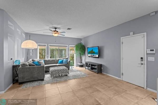 Coral Springs, FL 33071,11381 Lakeview Dr