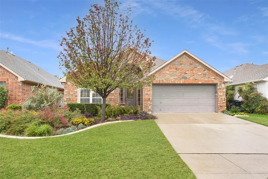 6304 Garwin Drive, Fort Worth, TX 76132