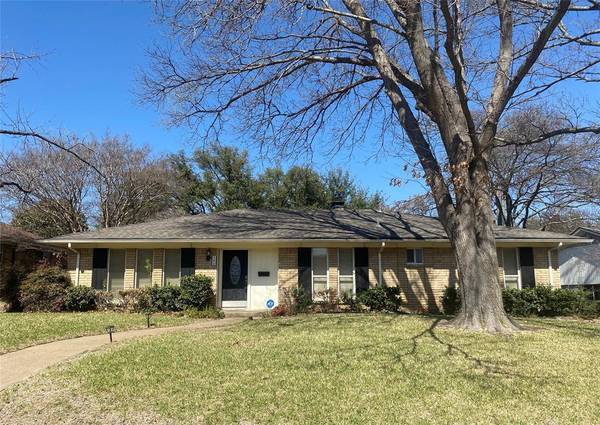 402 Lawndale Drive, Richardson, TX 75080