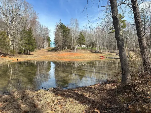 3101 Cody RD, Nathalie, VA 24577