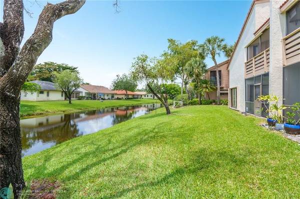 Coral Springs, FL 33071,1692 Cypress Pointe Drive  #1692