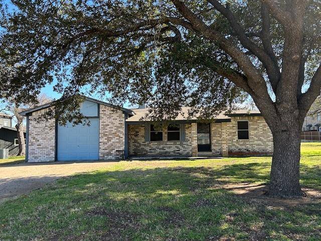 5307 Kelly Elliott Road, Arlington, TX 76017