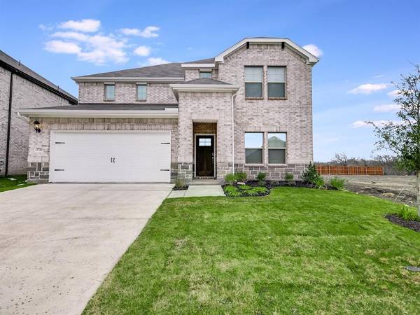 3703 Ray Roberts Drive, Farmersville, TX 75442