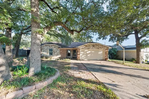 Arlington, TX 76017,4103 Chipwood Court