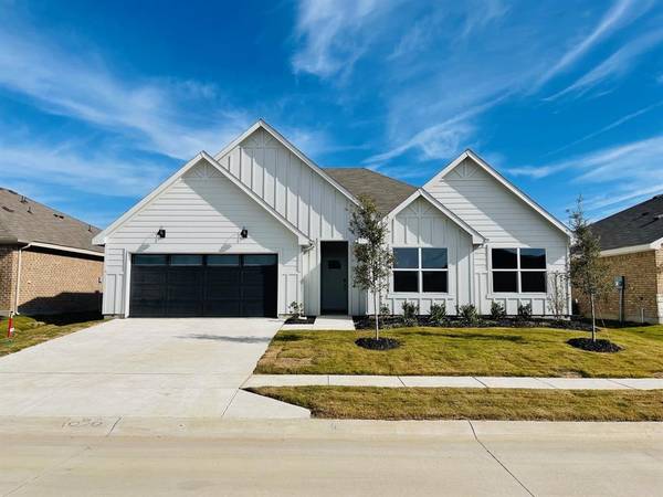 1636 FOREST PARK Drive, Alvarado, TX 76009