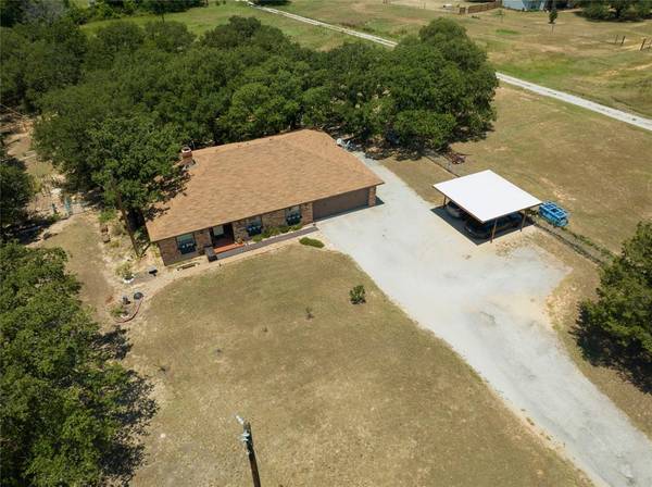 353 Jay Bird Road, Springtown, TX 76082