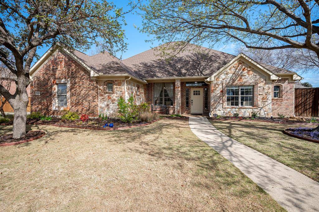 2528 Russwood Drive, Flower Mound, TX 75028