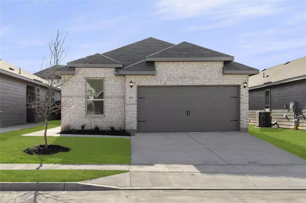 Forney, TX 75126,1821 Ash Oak Lane