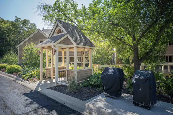 C 15 Long Bay Point Drive, Galena, IL 61036