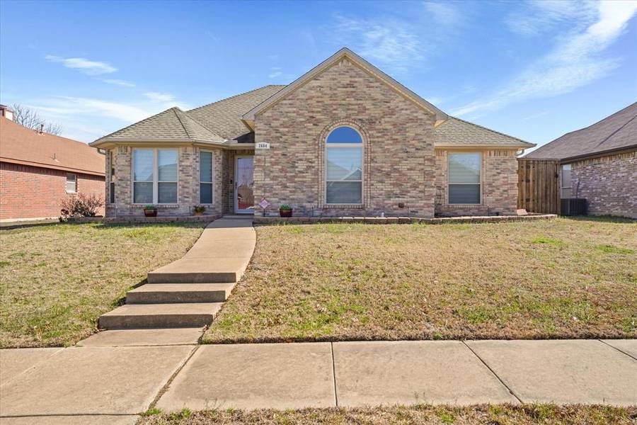 2604 Dandelion Lane, Rowlett, TX 75089