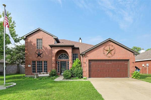 214 Canyon Lake Drive, Wylie, TX 75098