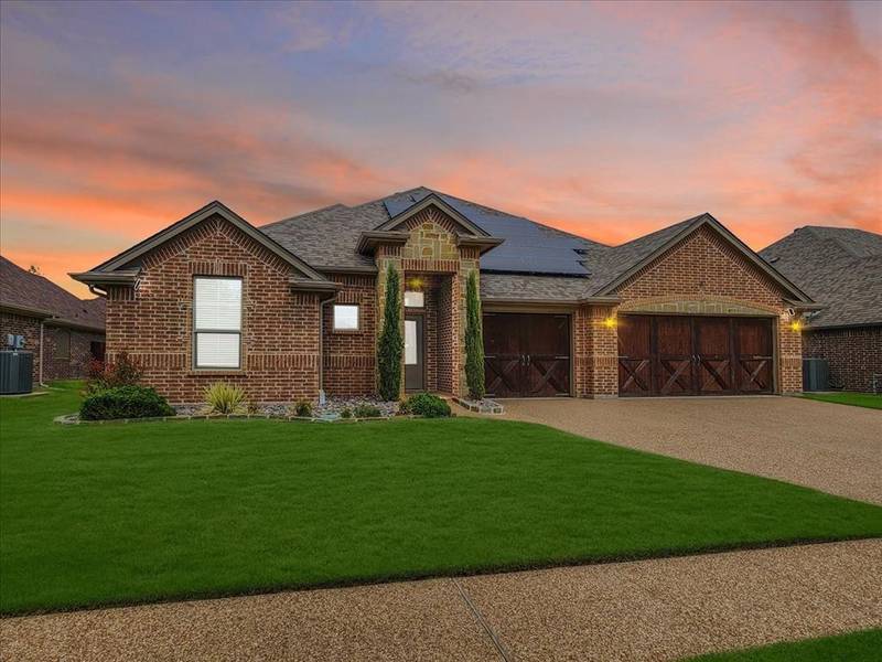 1413 Joshua Way, Granbury, TX 76048