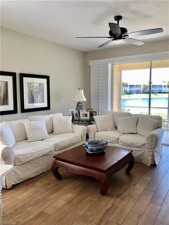 2305 Carrington CT 2-101, Naples, FL 34109