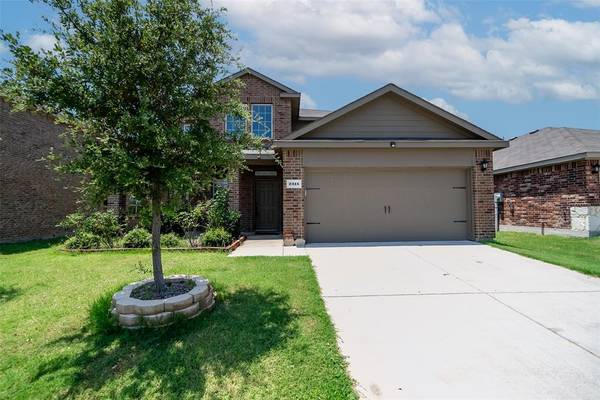 2315 Julia Lane, Forney, TX 75126