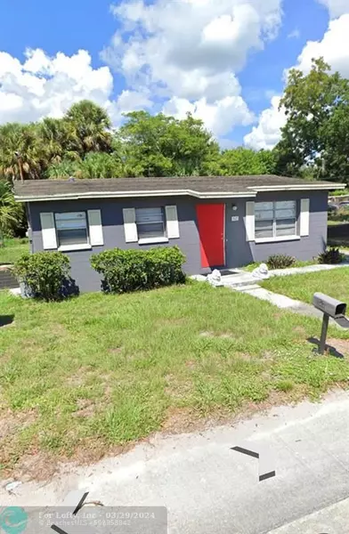 517 N 25th Street, Fort Pierce, FL 34950