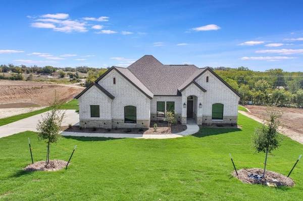 1031 Deer Island Court, Azle, TX 76020