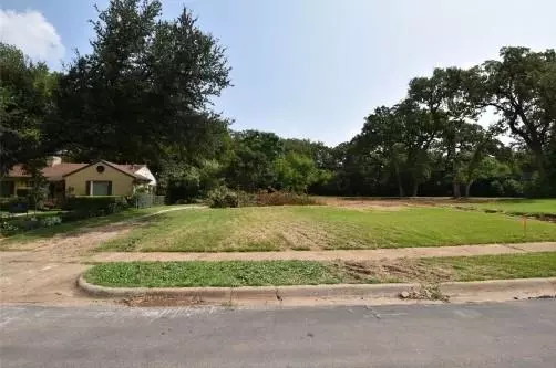 1532 Oak Knoll Street, Dallas, TX 75208