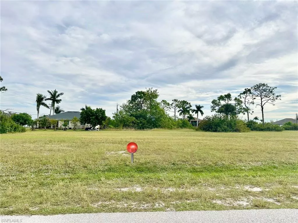 Cape Coral, FL 33993,2373 38th PL