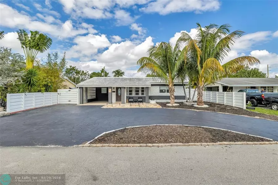 331 NE 42nd St, Oakland Park, FL 33334