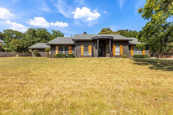 9103 Bontura Road, Granbury, TX 76049