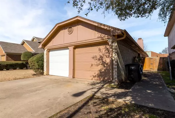 1640 Woodhall Way, Fort Worth, TX 76134