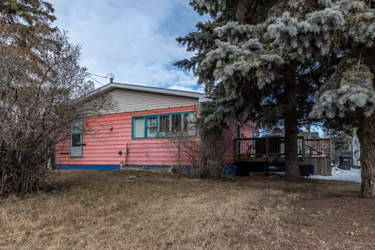 Sylvan Lake, AB T4S 1C5,4706 50 AVE