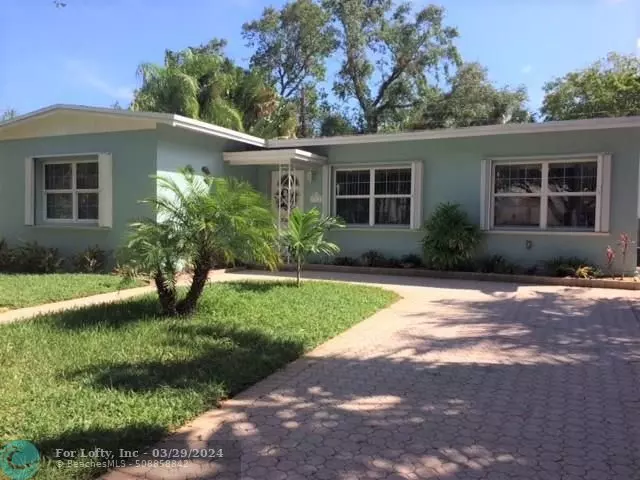 312 W Park Dr, Fort Lauderdale, FL 33315