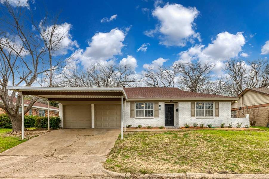 904 Kelley Drive, Everman, TX 76140