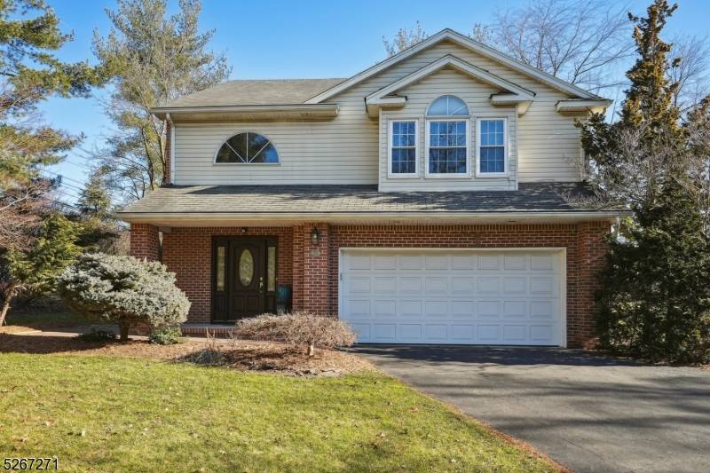 24 Braemar Ct, Parsippany-troy Hills Twp., NJ 07054