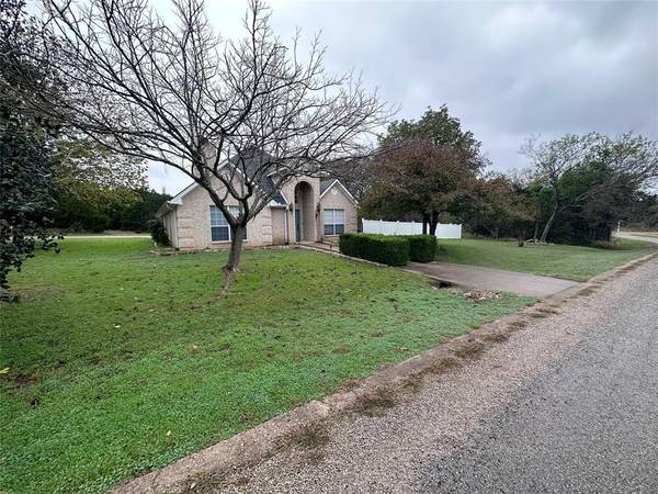 39350 Mesquite Drive, Whitney, TX 76692