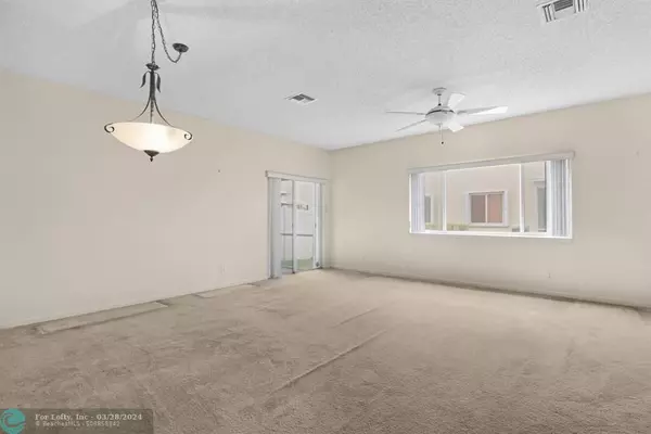 Tamarac, FL 33321,6009 Lombard Ct