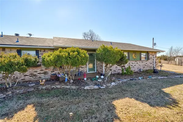 Jones, OK 73049,16374 GML Court