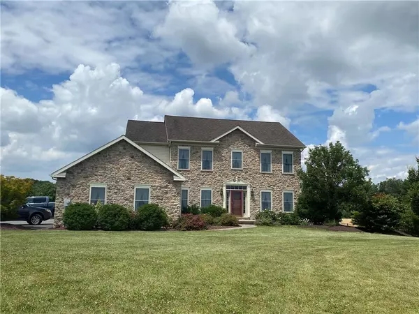 9121 Lyon Valley Road, Weisenberg Twp, PA 18066