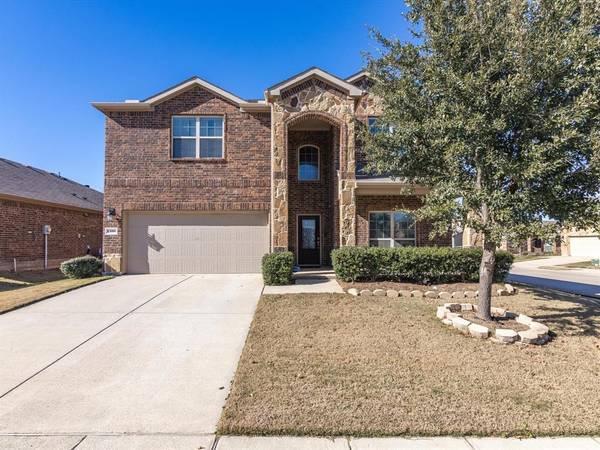 1300 Red River Drive, Aubrey, TX 76227