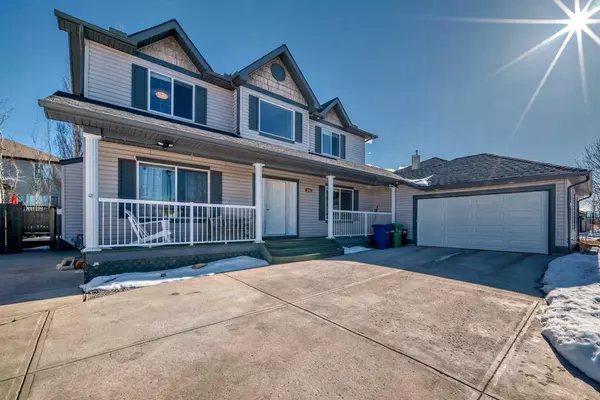 Airdrie, AB T4B 2N8,207 Canoe DR SW