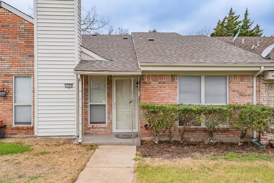 1505 Britainway Lane, Dallas, TX 75228