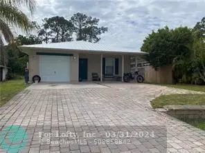 Vero Beach, FL 32968,6155 7th Street