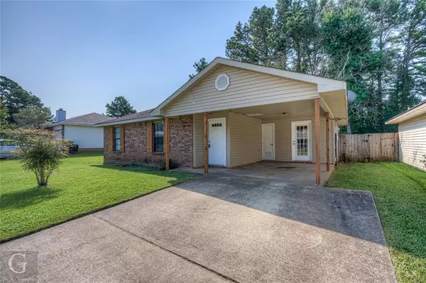 Haughton, LA 71037,7453 Pecanwood Lane