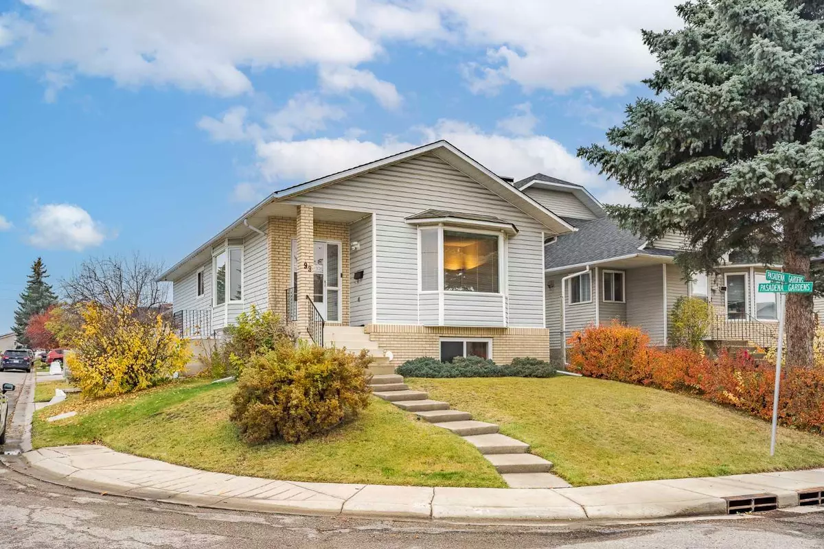 Calgary, AB T1Y 6M1,93 Pasadena GDNS NE