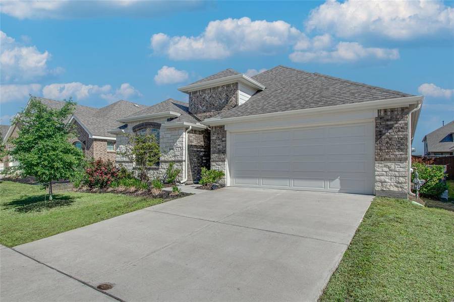 5806 Melville Lane, Forney, TX 75126