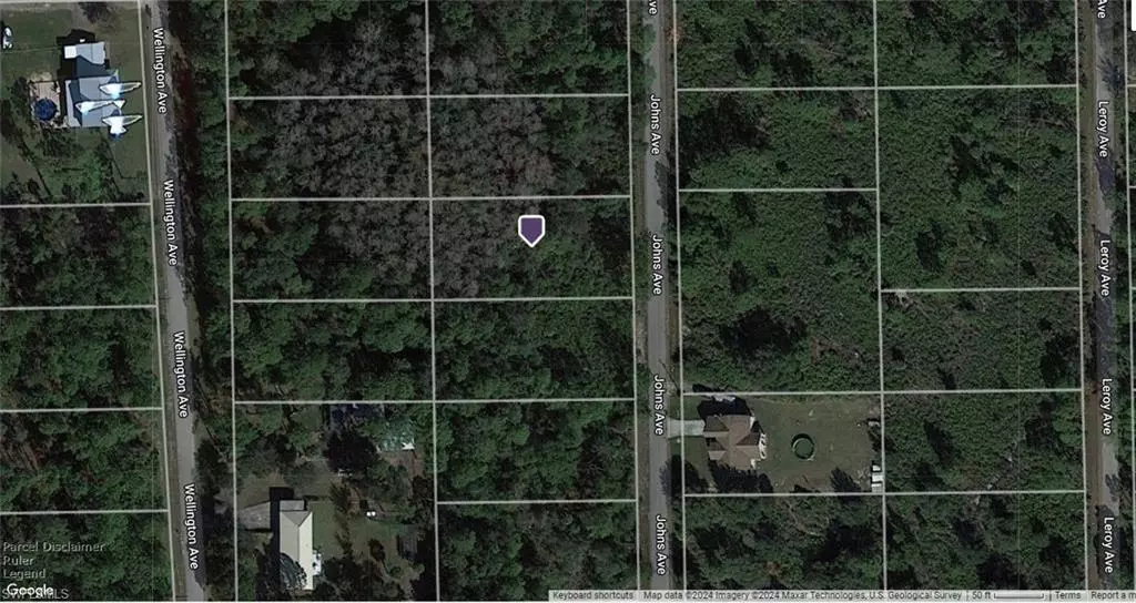 2111 Johns AVE, Alva, FL 33920