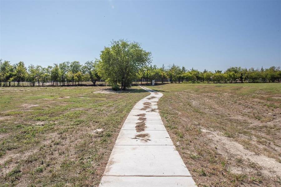 750 Green Gables Court, Fairview, TX 75069