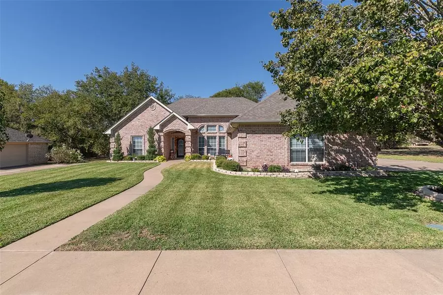 510 Emma Lane, Grandview, TX 76050