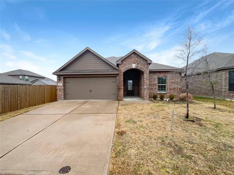 13725 Merchant Road, Crowley, TX 76036