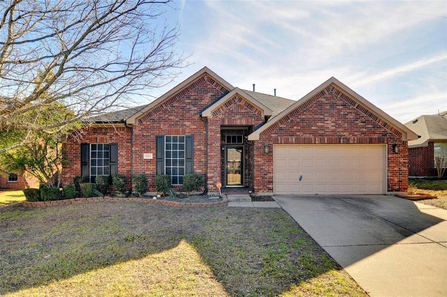 1022 Fieldstone Drive, Cedar Hill, TX 75104