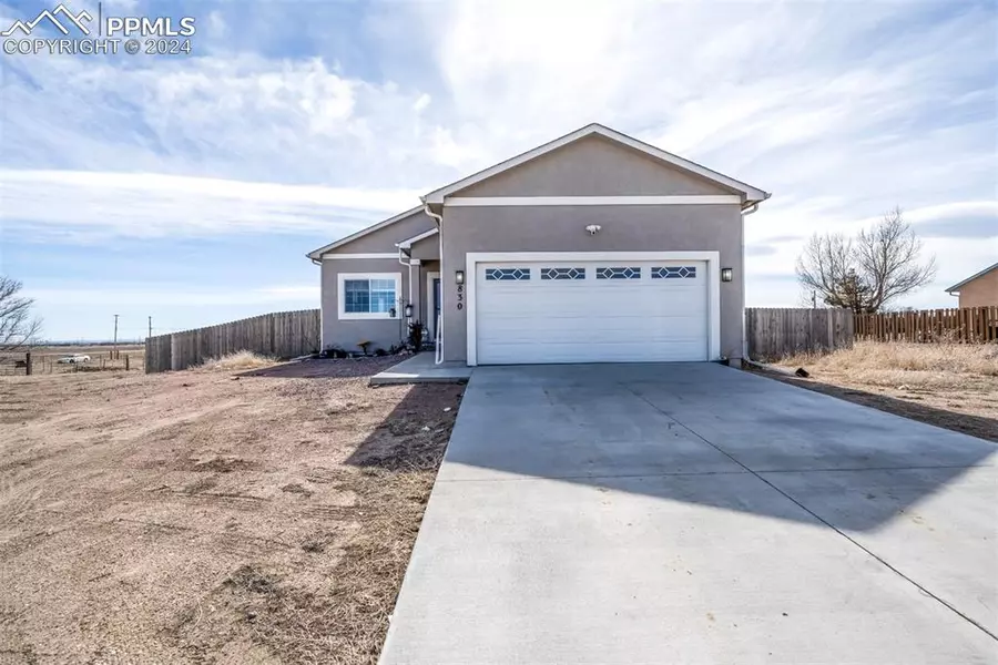 830 E Linda AVE, Pueblo West, CO 81007