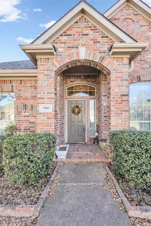 Mckinney, TX 75072,7909 Goldfinch Drive