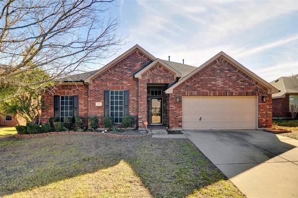 1022 Fieldstone Drive, Cedar Hill, TX 75104