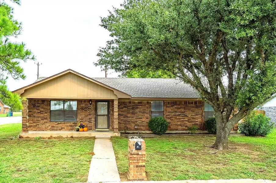 301 Tammy Court, Collinsville, TX 76233